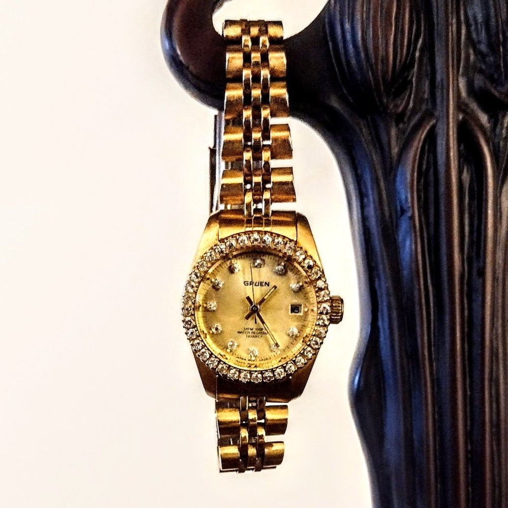 Gruen | Accessories | Gruen Vtg Womens Quartz Watch Crystal  display picture 1